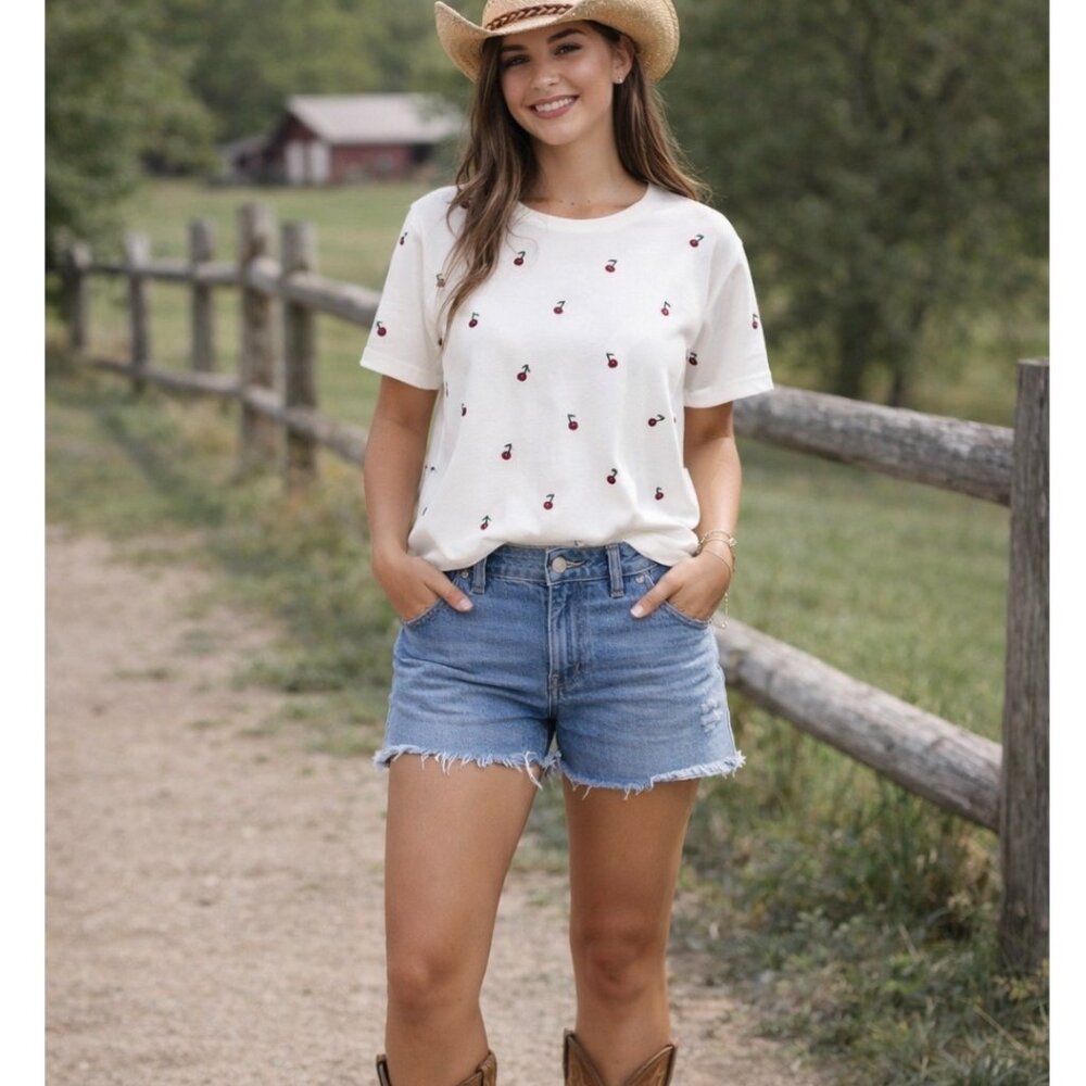 Bechamel Vintage TShirt Embroidered Cherries Cropped Short Sleeve Petite Large